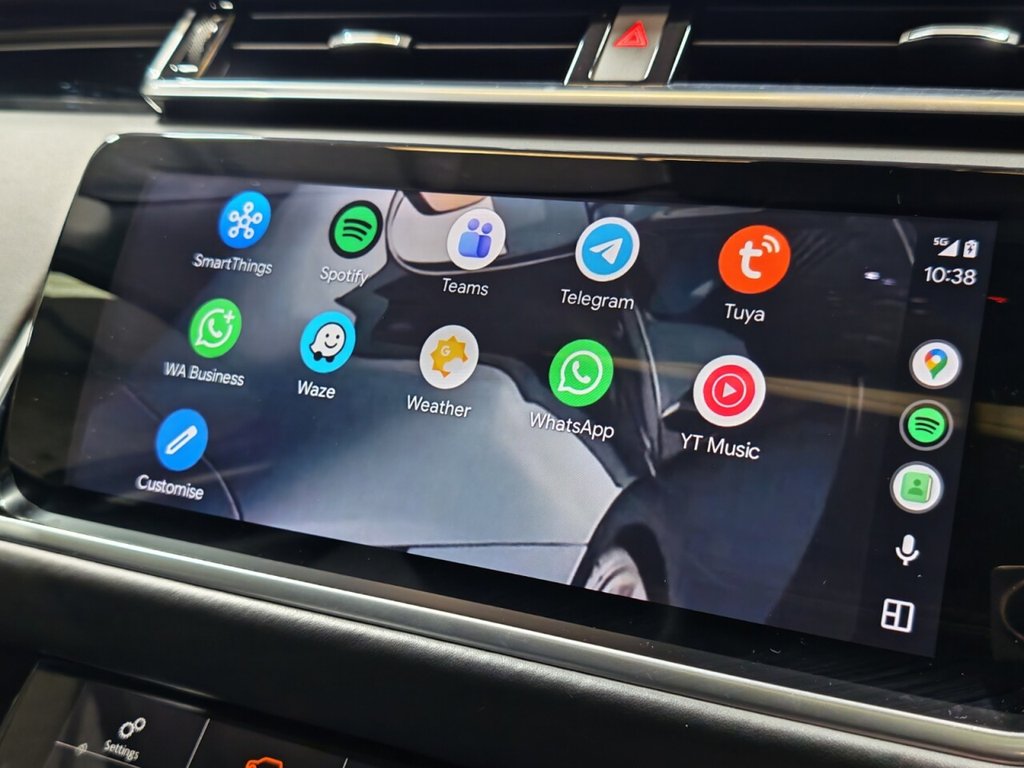 Used Land Rover Range Rover Velar 2017 for sale - 76792125: Photo 29