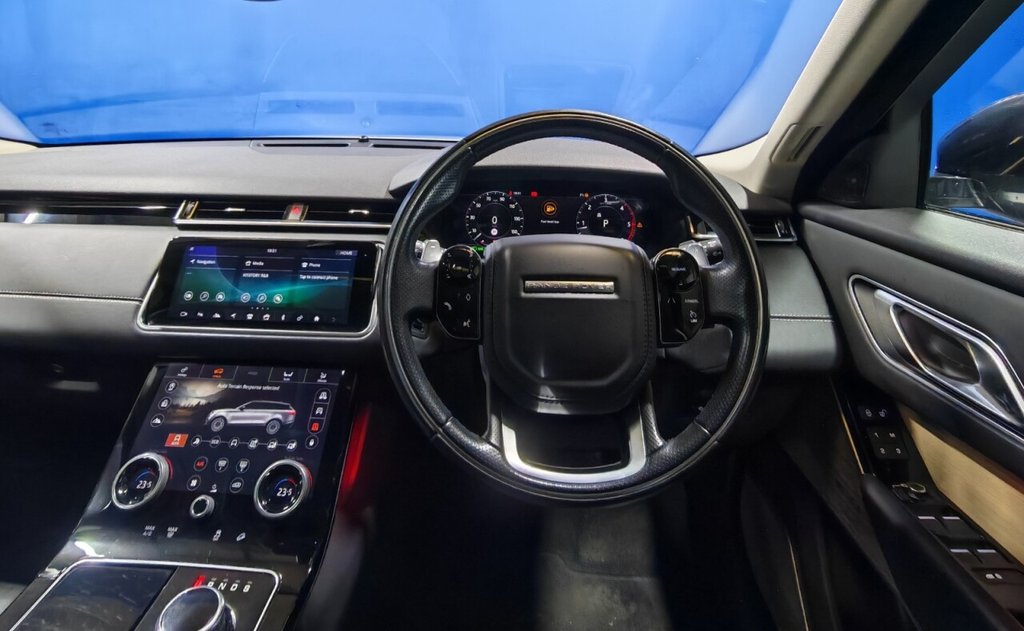 Used Land Rover Range Rover Velar 2017 for sale - 76792125: Photo 31