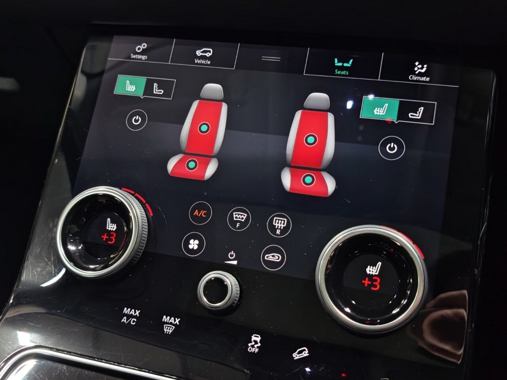 Used Land Rover Range Rover Velar 2017 for sale - 76792125: Photo 32