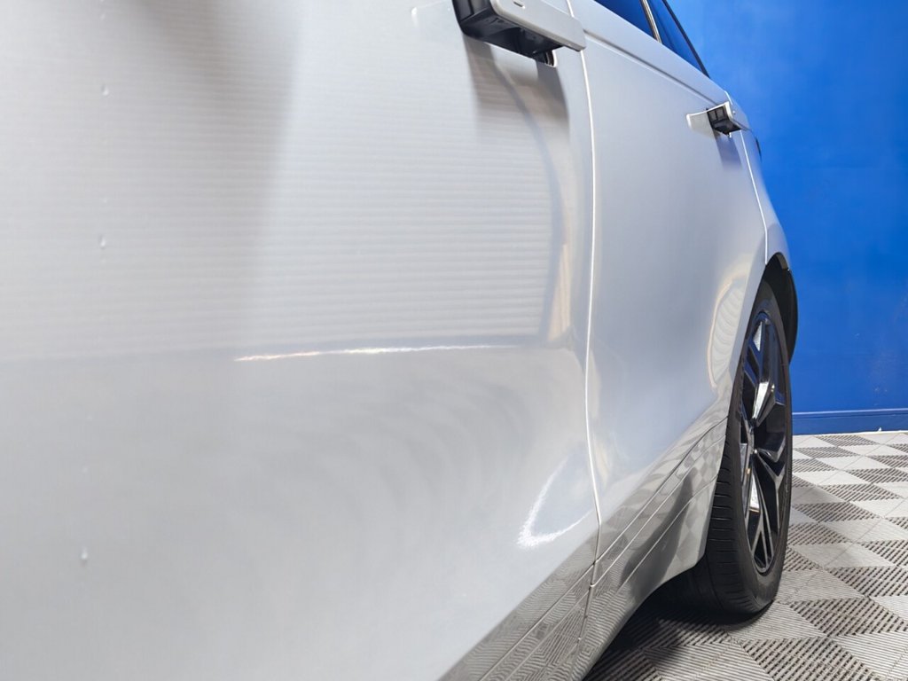 Used Land Rover Range Rover Velar 2017 for sale - 76792125: Photo 43