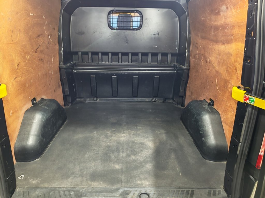 Used Ford Transit Custom 2022 for sale - 77356224: Photo 41
