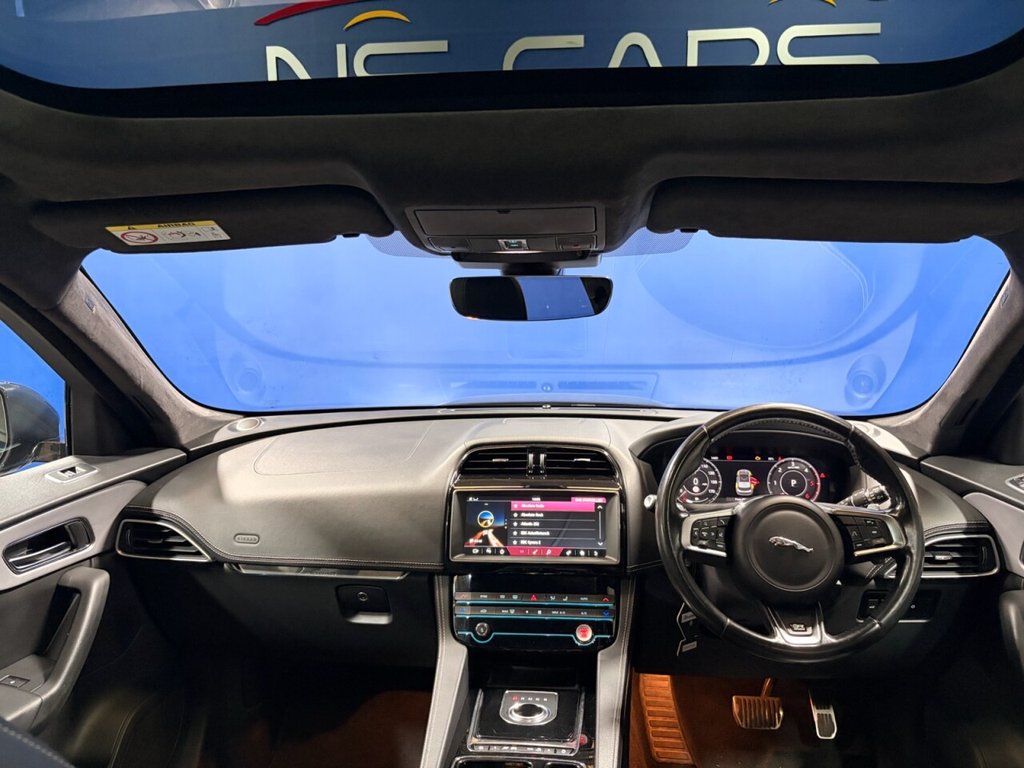 Used Jaguar F-Pace 2019 for sale - 76510027: Photo 14