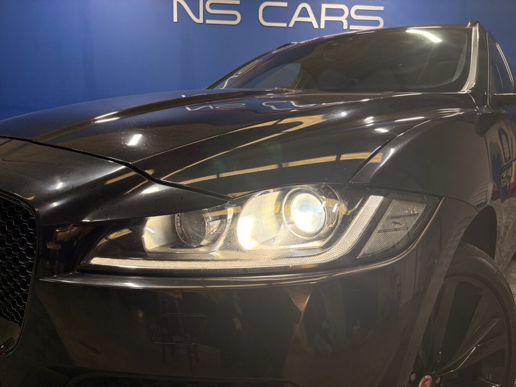 Used Jaguar F-Pace 2019 for sale - 76510027: Photo 4