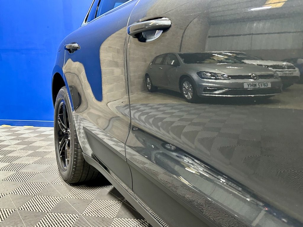 Used Porsche Macan 2017 for sale - 76286073: Photo 9