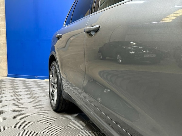 Used Porsche Cayenne 2014 for sale - 75015287: Photo 11