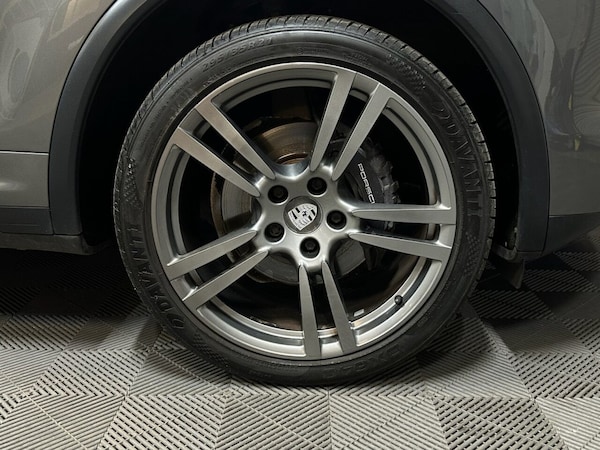 Used Porsche Cayenne 2014 for sale - 75015287: Photo 13