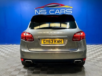 Used Porsche Cayenne 2014 for sale - 75015287: Photo