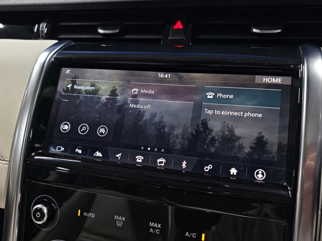 Used Land Rover Discovery Sport 2020 for sale - 77236587: Photo 40