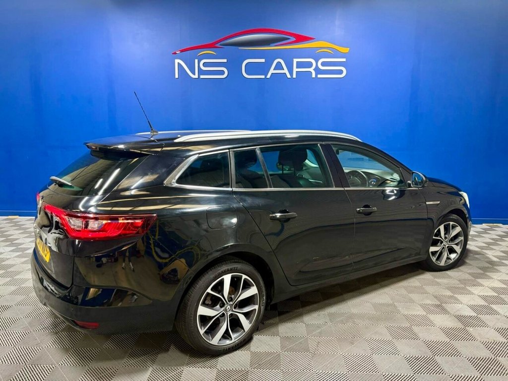 Used Renault Megane 2017 for sale - 76202888: Photo 13