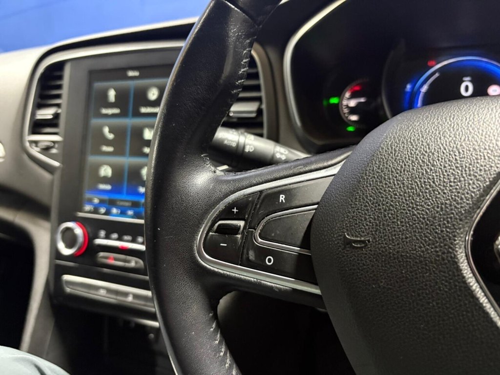 Used Renault Megane 2017 for sale - 76202888: Photo 36