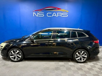 Used Renault Megane 2017 for sale - 76202888: Photo 4