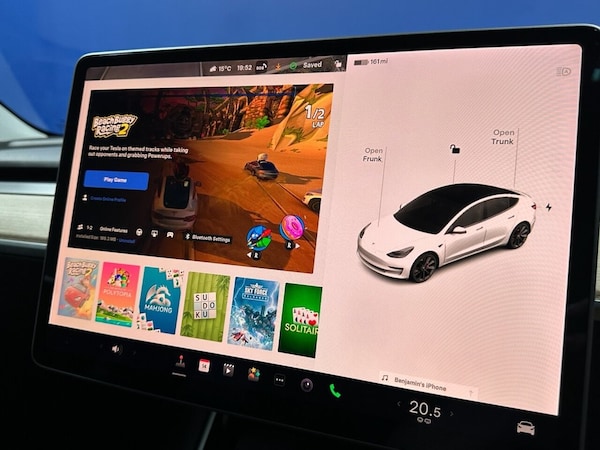 Used Tesla Model 3 2020 for sale - 76274038: Photo 24