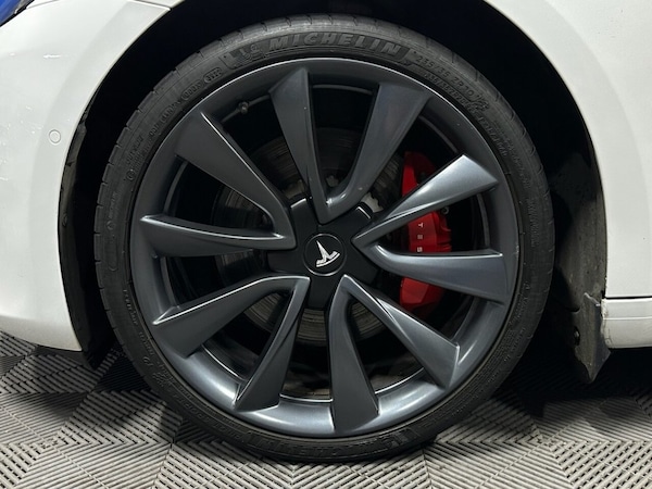 Used Tesla Model 3 2020 for sale - 76274038: Photo 40