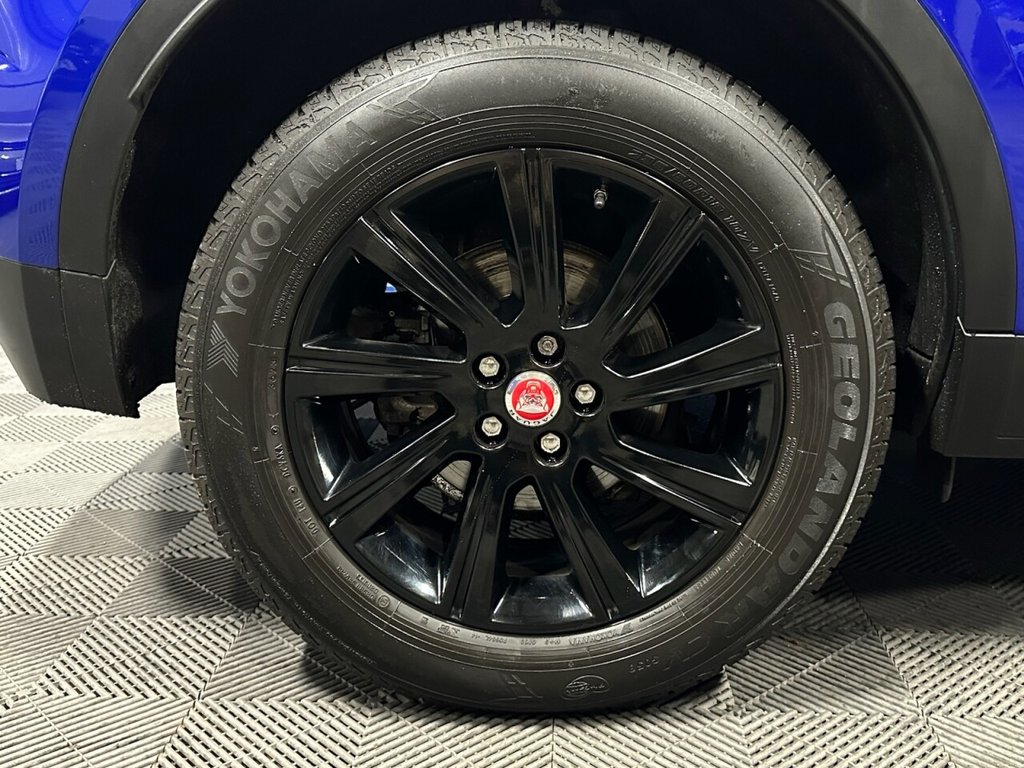 Used Jaguar E-Pace 2019 for sale - 76372576: Photo 11