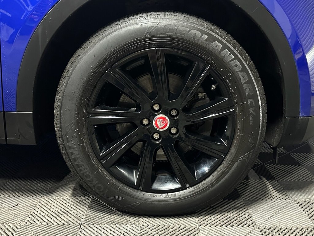 Used Jaguar E-Pace 2019 for sale - 76372576: Photo 12