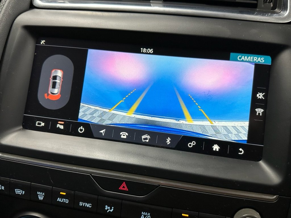 Used Jaguar E-Pace 2019 for sale - 76372576: Photo 17