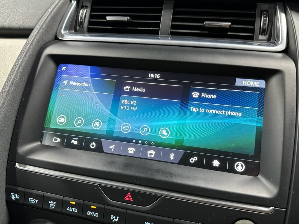 Used Jaguar E-Pace 2019 for sale - 76372576: Photo 19