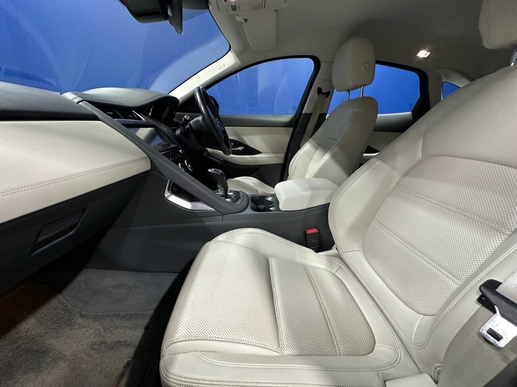Used Jaguar E-Pace 2019 for sale - 76372576: Photo 23