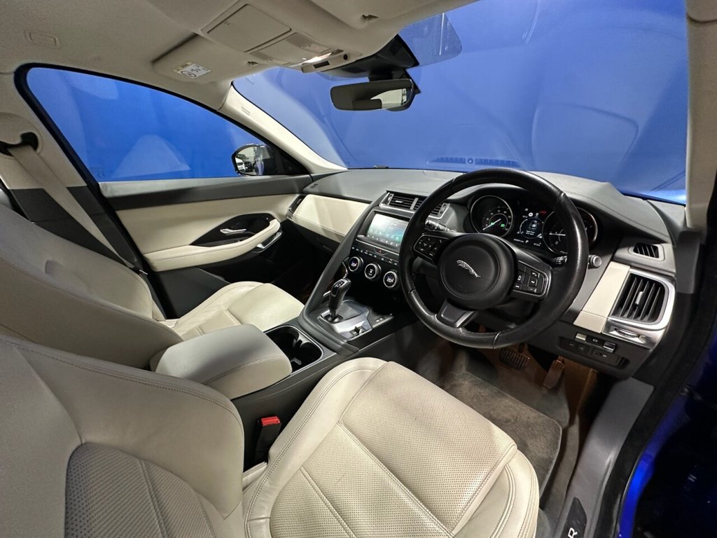 Used Jaguar E-Pace 2019 for sale - 76372576: Photo 32