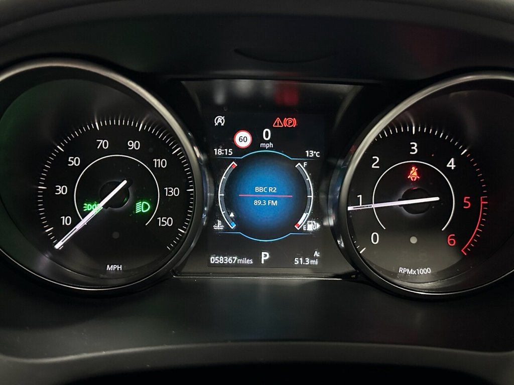 Used Jaguar E-Pace 2019 for sale - 76372576: Photo 47