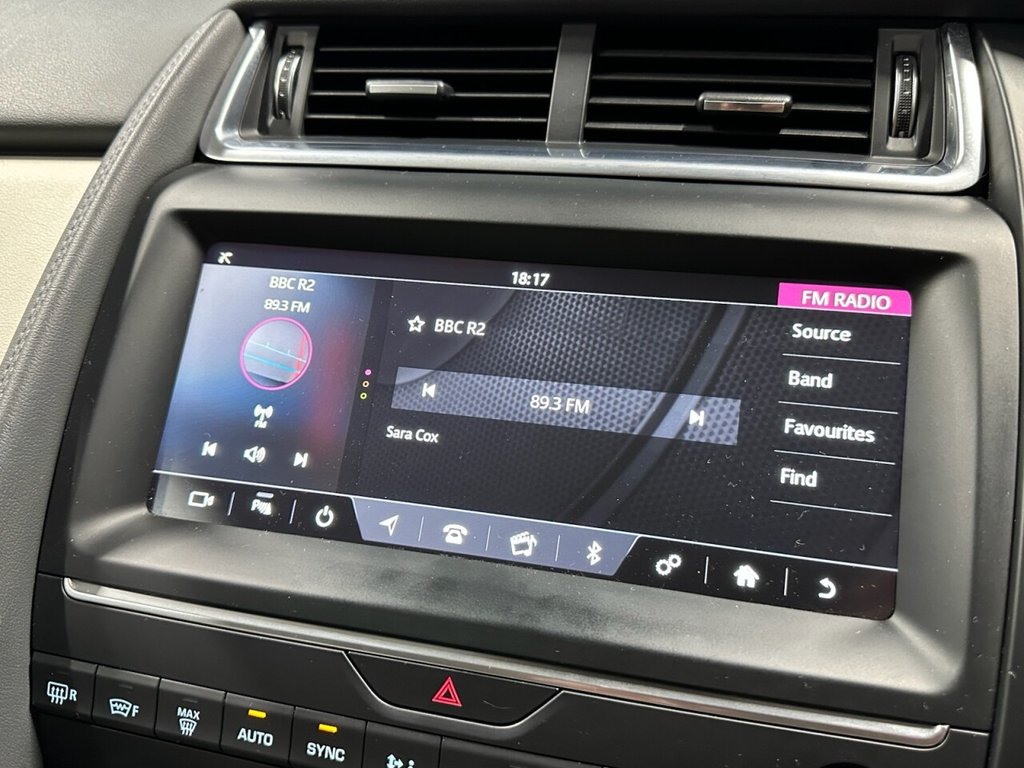Used Jaguar E-Pace 2019 for sale - 76372576: Photo 50
