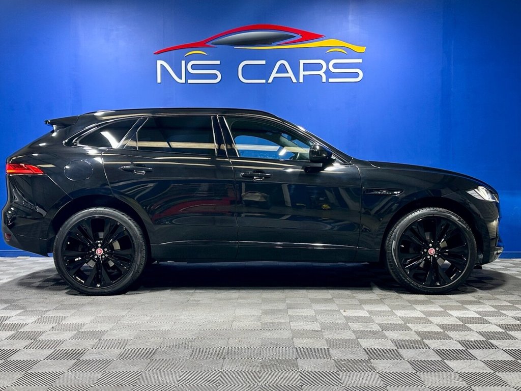 Used Jaguar F-Pace 2019 for sale - 76376210: Photo 2