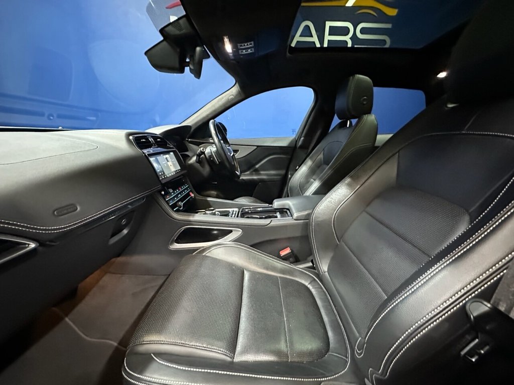 Used Jaguar F-Pace 2019 for sale - 76376210: Photo 32