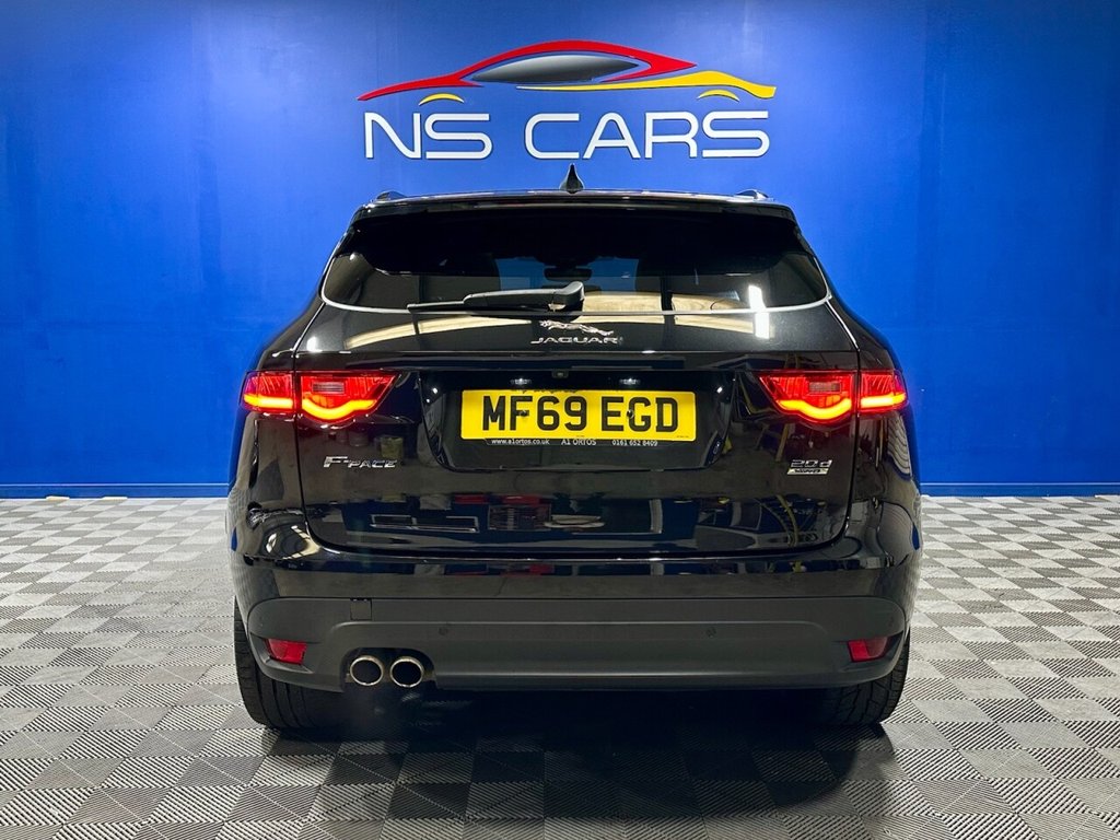 Used Jaguar F-Pace 2019 for sale - 76376210: Photo 4