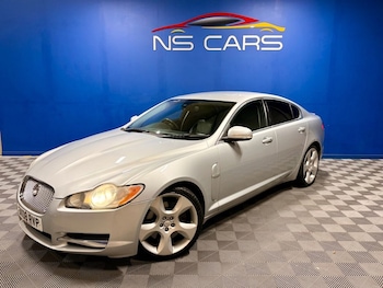 2008 (08) - 4.2 V8 SV8 Saloon 4dr Petrol Auto Euro 4 (416 ps)