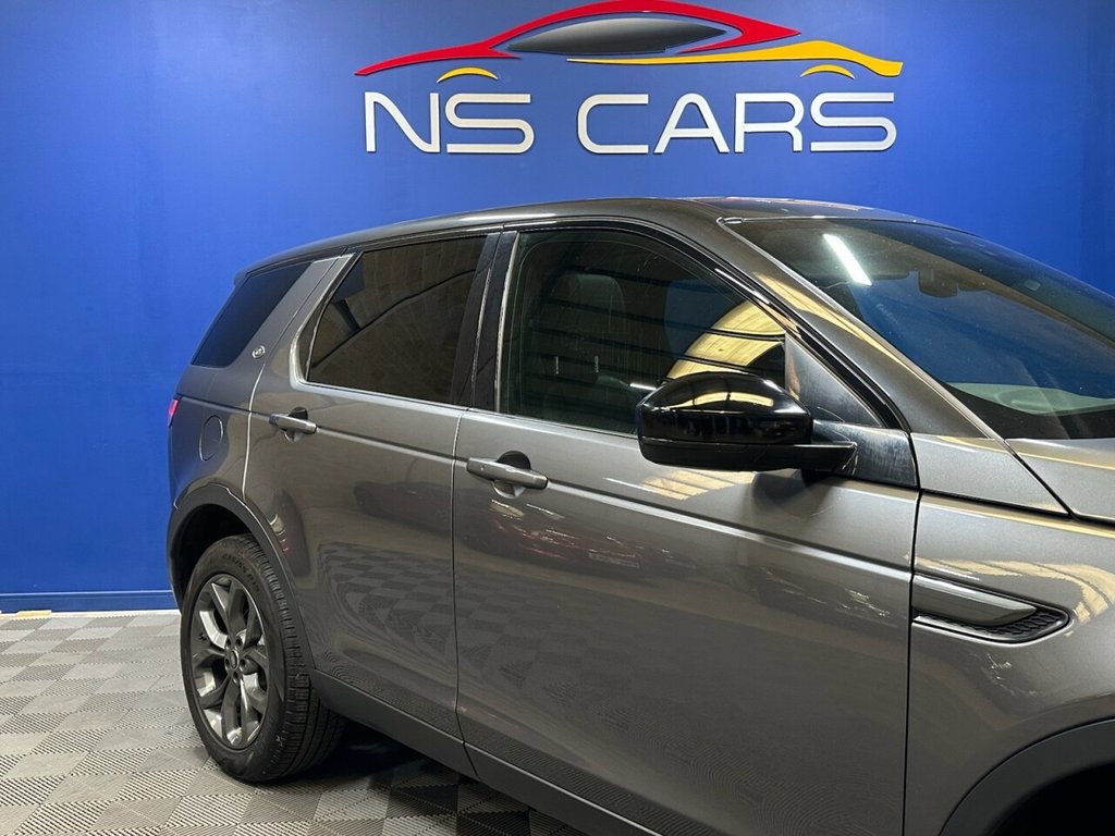Used Land Rover Discovery Sport 2019 for sale - 76509811: Photo 4