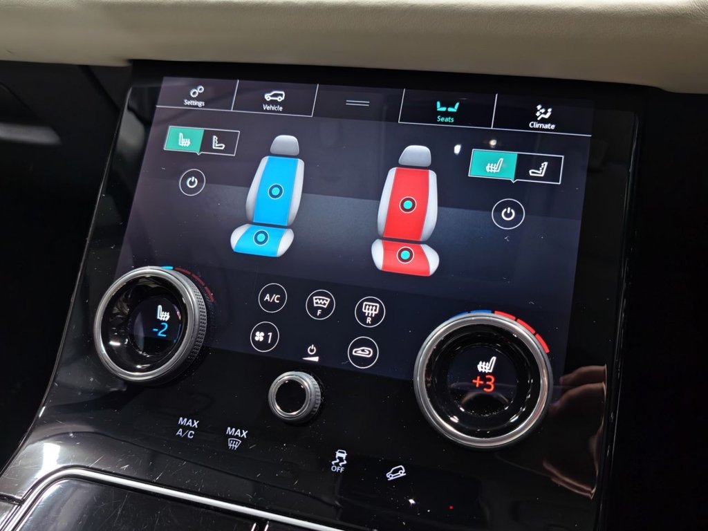 Used Land Rover Range Rover Velar 2018 for sale - 77507826: Photo 21