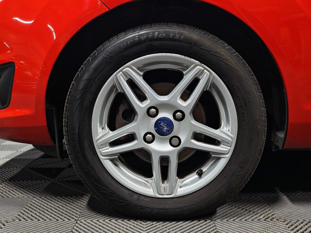 Used Ford Fiesta 2014 for sale - 76868050: Photo 9