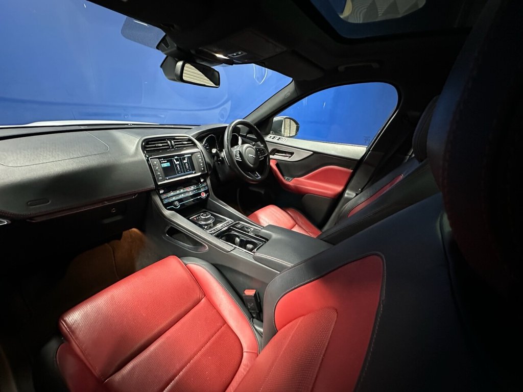 Used Jaguar F-Pace 2018 for sale - 76419988: Photo 29