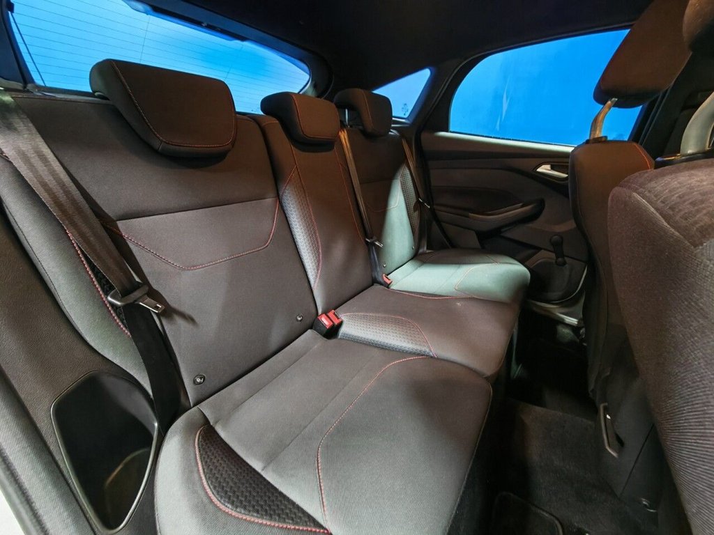 Used Ford Focus 2017 for sale - 76973842: Photo 32