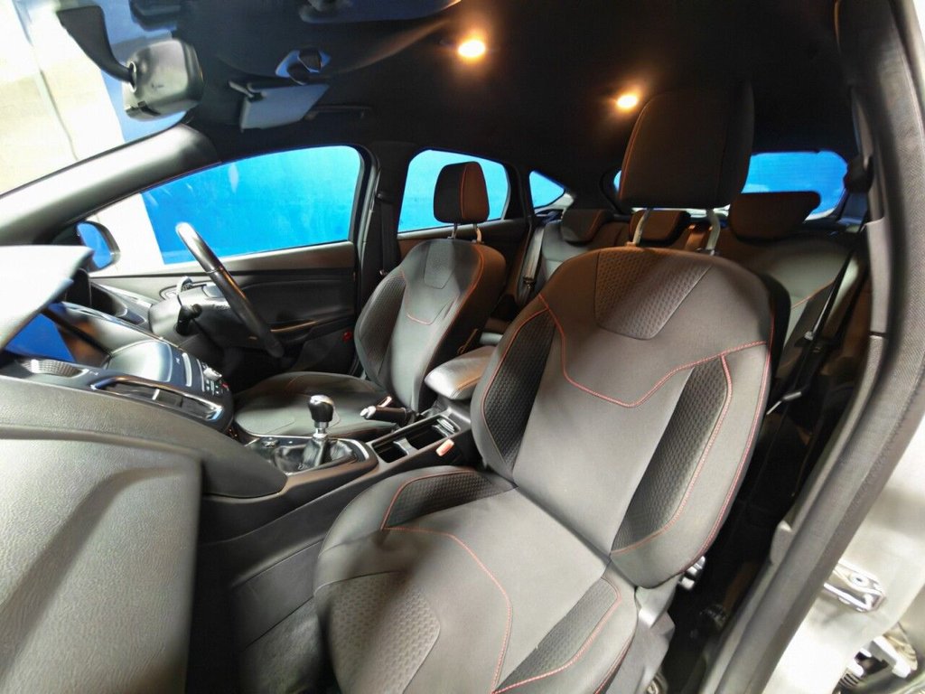 Used Ford Focus 2017 for sale - 76973842: Photo 36