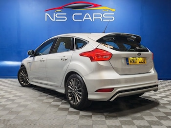 Used Ford Focus 2017 for sale - 76973842: Photo