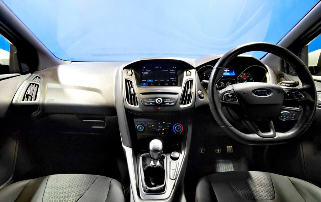 Used Ford Focus 2017 for sale - 76973842: Photo 45