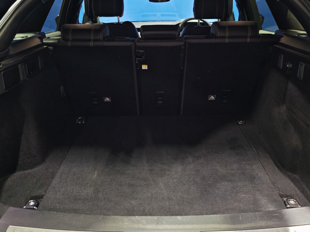 Used Land Rover Range Rover Velar 2019 for sale - 77539508: Photo 33