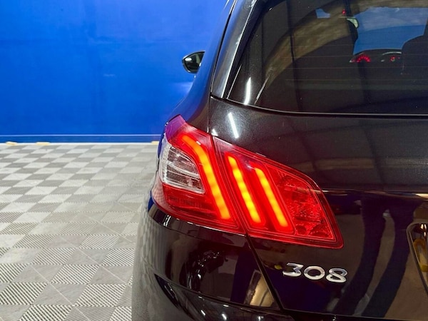 Used Peugeot 308 2015 for sale - 76223978: Photo 9