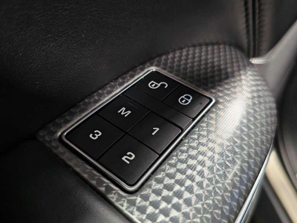 Used Land Rover Range Rover Sport 2017 for sale - 76520688: Photo 17