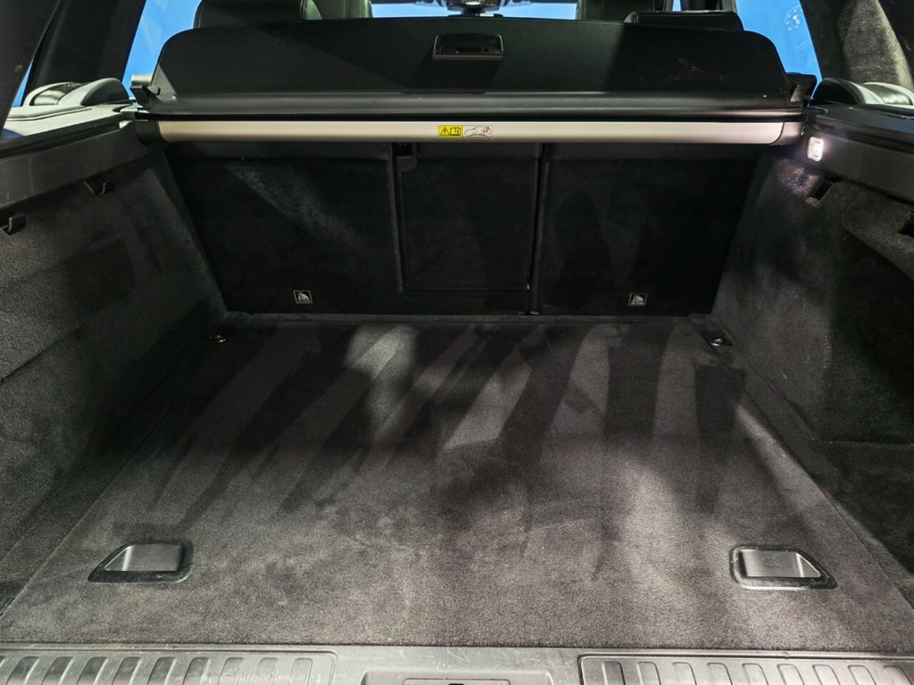 Used Land Rover Range Rover Sport 2017 for sale - 76520688: Photo 32