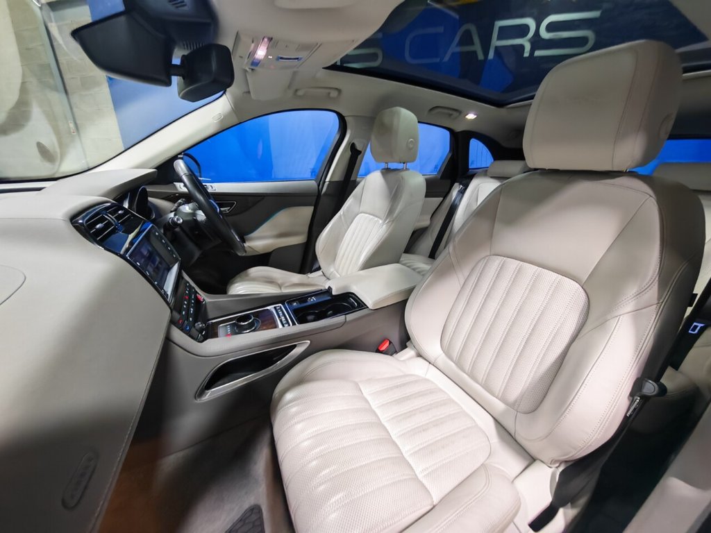 Used Jaguar F-Pace 2018 for sale - 76986070: Photo 19