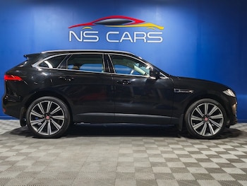 Used Jaguar F-Pace 2018 for sale - 76986070: Photo