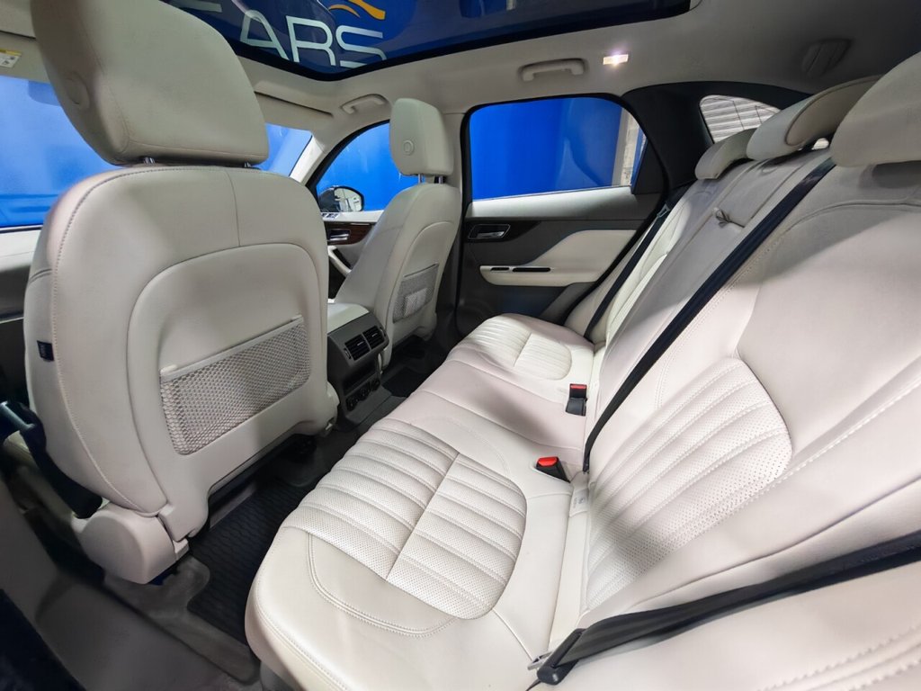 Used Jaguar F-Pace 2018 for sale - 76986070: Photo 40