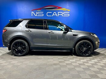 Used Land Rover Discovery Sport 2016 for sale - 76009317: Photo