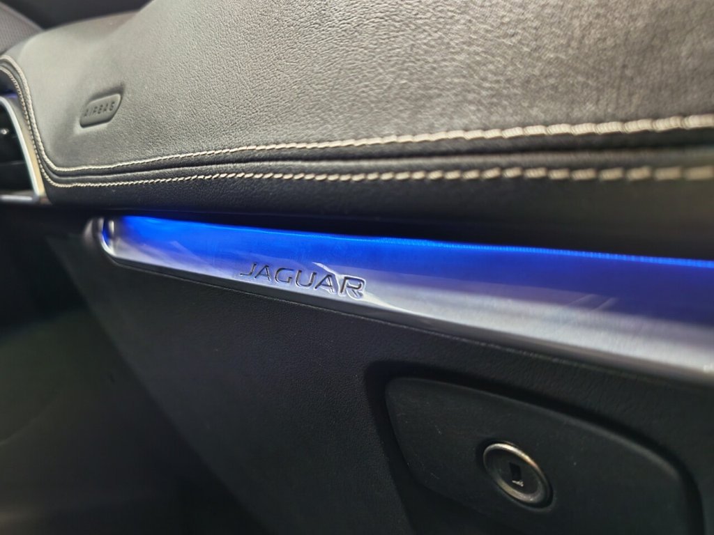 Used Jaguar F-Pace 2019 for sale - 76797873: Photo 14