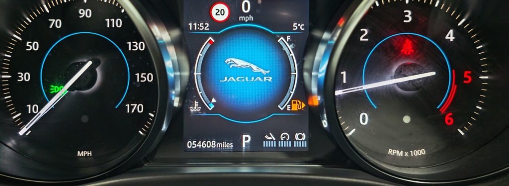 Used Jaguar F-Pace 2019 for sale - 76797873: Photo 16