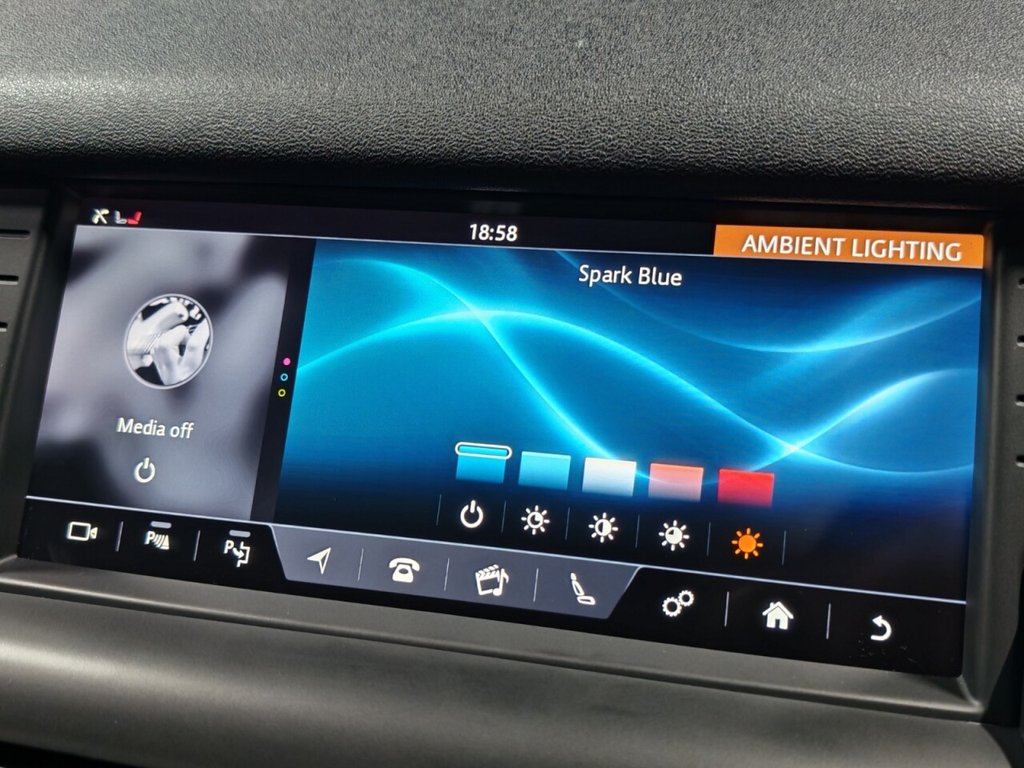 Used Land Rover Discovery Sport 2017 for sale - 77621423: Photo 21