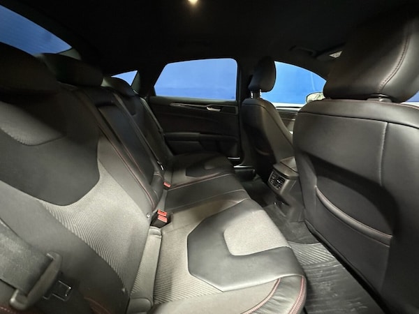 Used Ford Mondeo 2018 for sale - 76095840: Photo 28