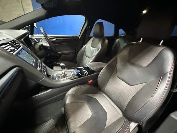 Used Ford Mondeo 2018 for sale - 76095840: Photo 40